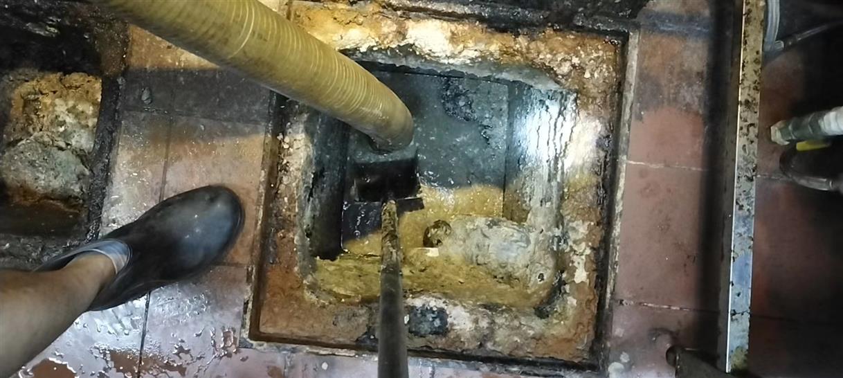 格尔木化油池清理-污水池清掏