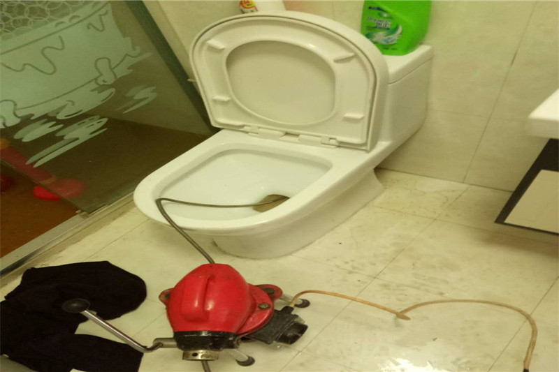 格尔木如何疏通马桶 疏通马桶多少钱
