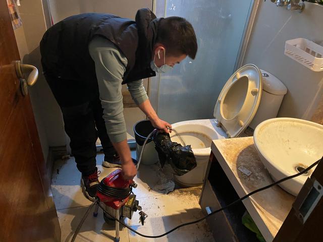 格尔木不同类型的堵塞，疏通方法不同